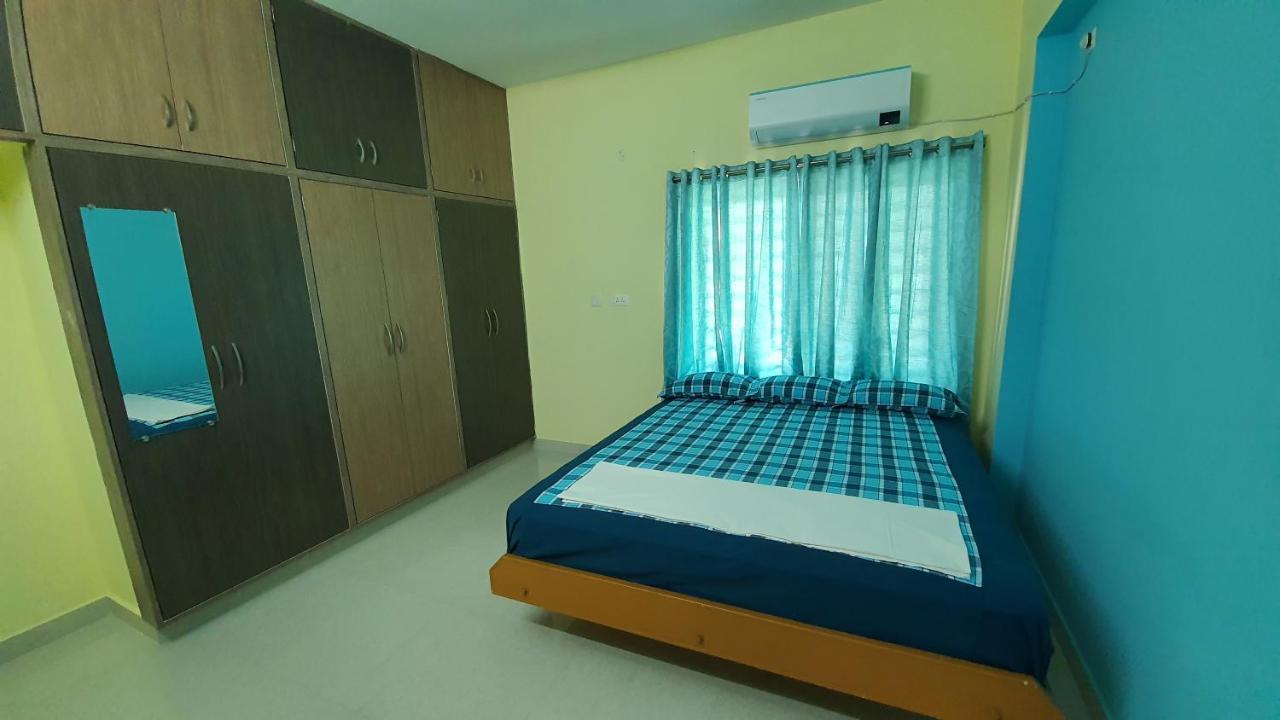 Tirupati Homestay - 2Bhk Ac Family Apartments Near Alipiri And Kapilatheertham - Walk To A2B Veg Restaurant - Wifi - Android Tv - Easy Access To Tirumala Exterior foto